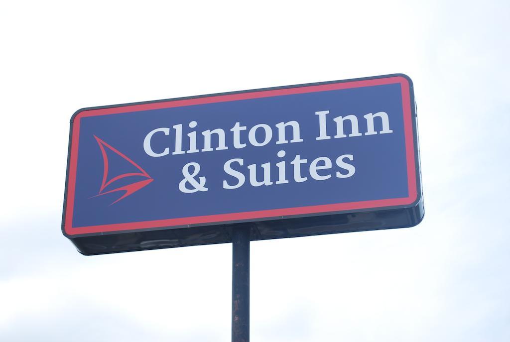 Clinton Inn & Suites Port Clinton Εξωτερικό φωτογραφία