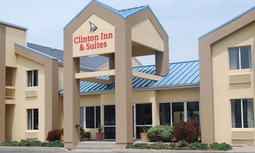 Clinton Inn & Suites Port Clinton Εξωτερικό φωτογραφία